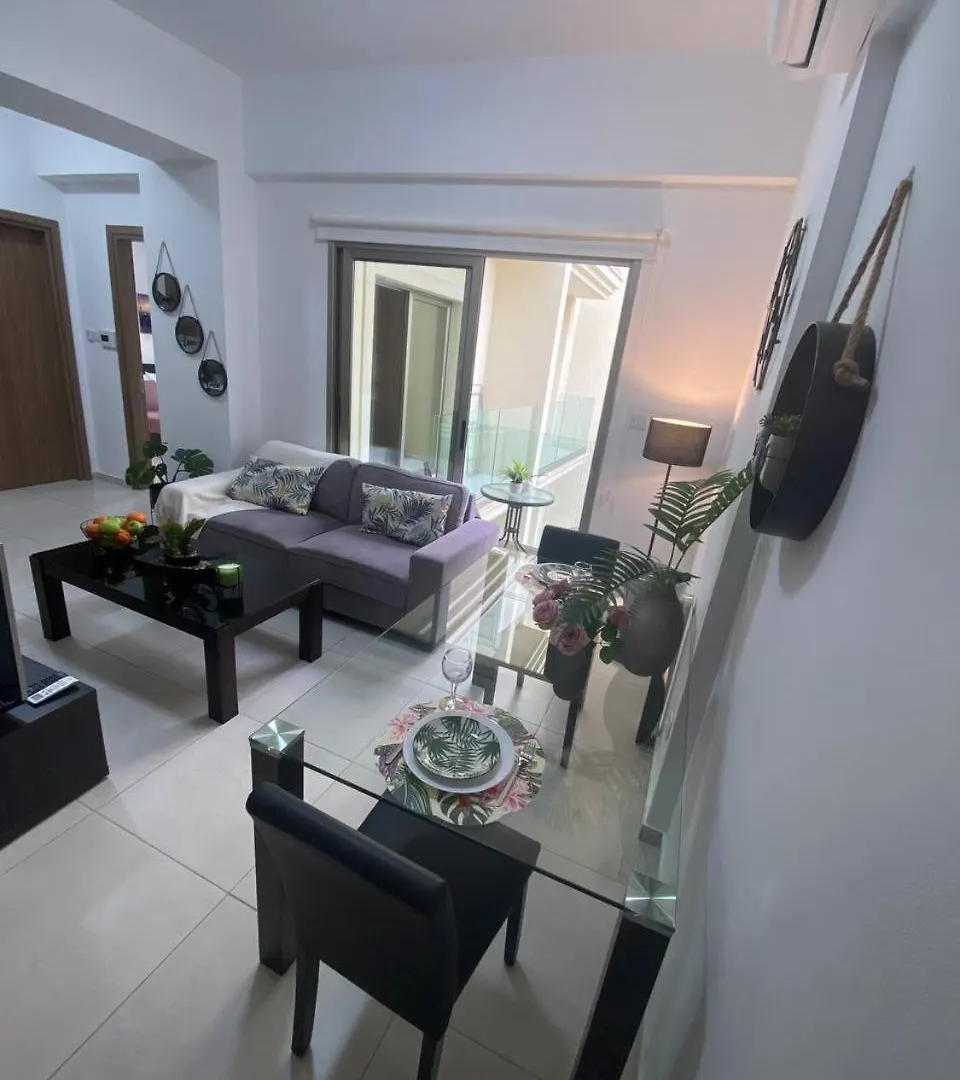 Lägenhet Ntg City Center 1 Larnaca Cypern